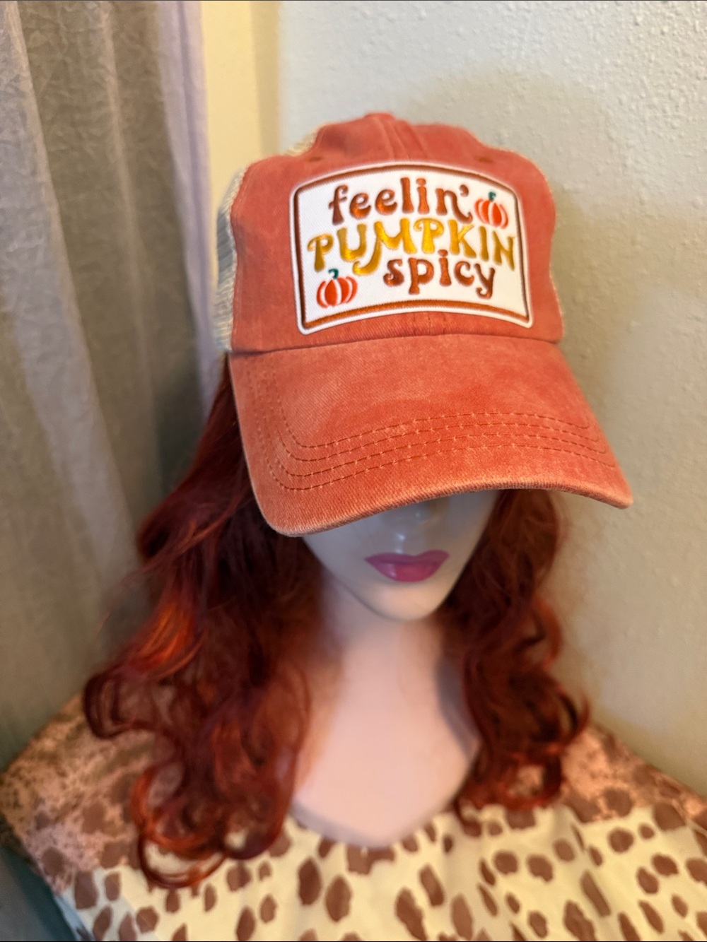 Feelin' Pumpkin Spicy Women's Baseball Hat - Rustic Orange
